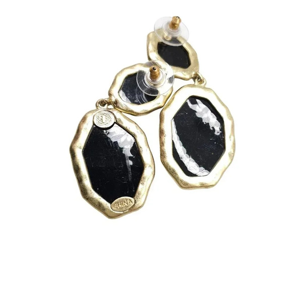 Artist Signed Black Acrylic Dangle Drop Earrings Gold Tone Vintage - Picture 4 of 6